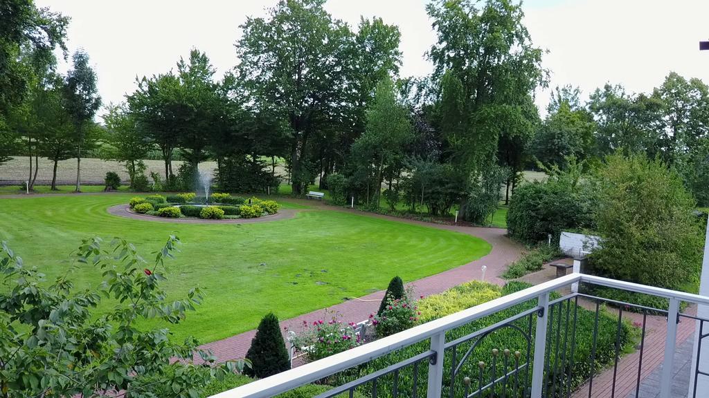 Hotel Haus Sonnenwinkel Bad Laer Exterior foto